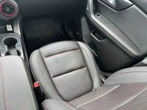 Used 2021 Chevrolet Blazer RS w/ Enhanced Convenience Package image 21