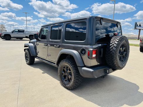 Used 2021 Jeep Wrangler Unlimited Sport AWD/4WD image 31