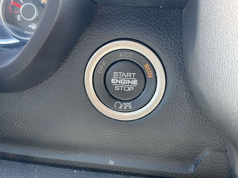 Used 2024 RAM 3500 Big Horn image 8