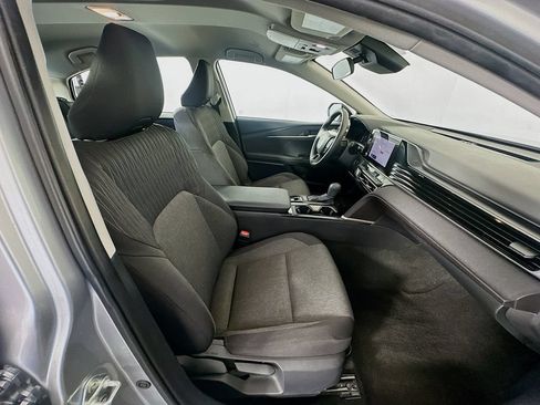 Certified 2025 Toyota Camry LE FWD image 27