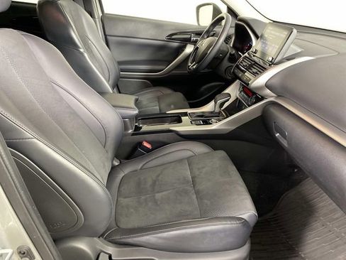 Used 2024 Mitsubishi Eclipse Cross AWD image 11