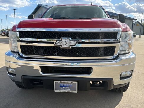 Used 2011 Chevrolet Silverado 2500 LT w/ Interior Plus Package AWD/4WD image 37