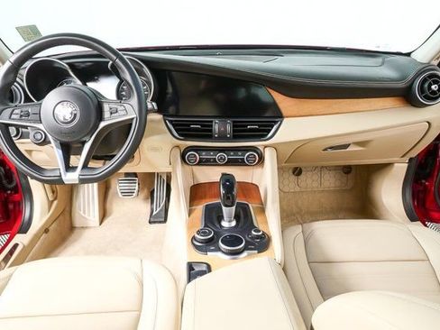 Used 2019 Alfa Romeo Giulia Ti w/ Quick Order Package 22Z Lusso image 20