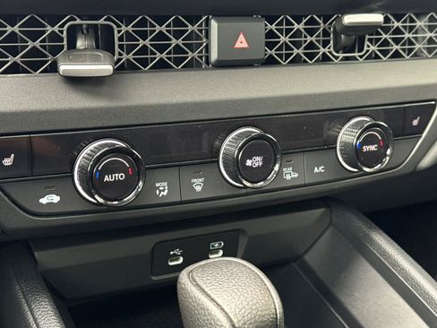 Certified 2023 Honda Accord EX image 19