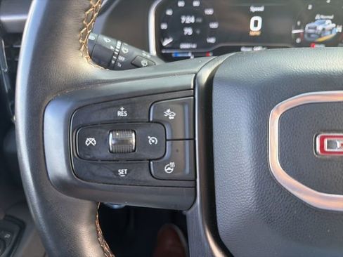 Used 2025 GMC Sierra 2500 AT4 AWD/4WD image 19