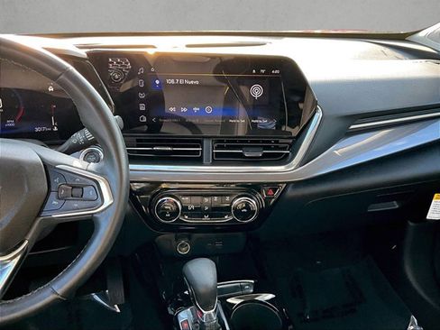 Certified 2024 Chevrolet Trax ACTIV image 6