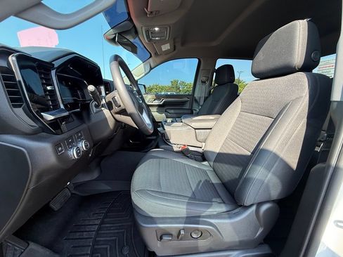 Used 2022 GMC Sierra 1500 Elevation AWD/4WD image 19