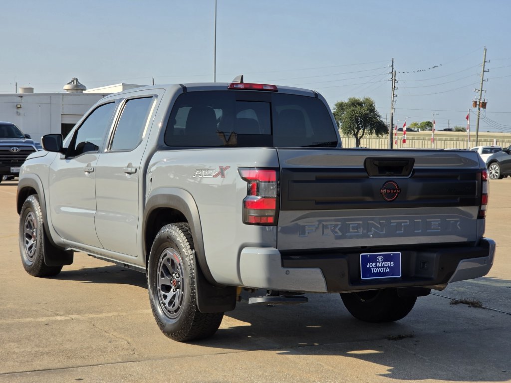 Used 2025 Nissan Frontier Pro-X RWD image 7