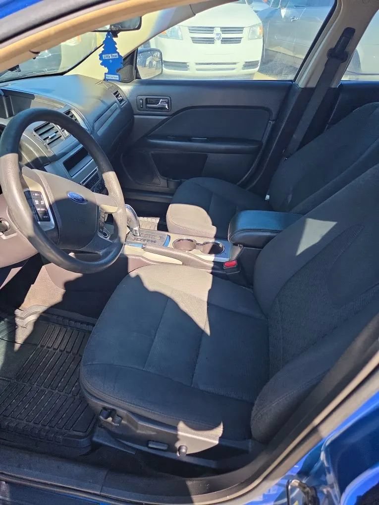 Used 2012 Ford Fusion SE FWD image 10