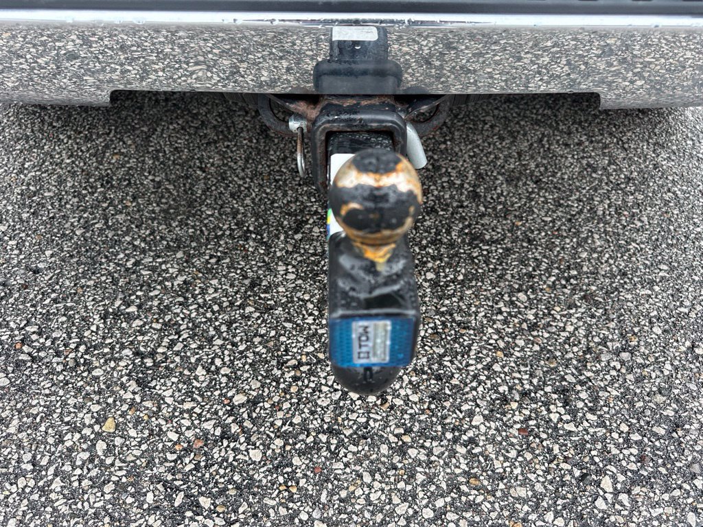 Used 2017 Chevrolet Silverado 1500 LTZ w/ LTZ Plus Package AWD/4WD image 23