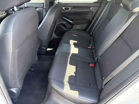 Used 2023 Honda Civic Sport image 18