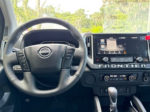 New 2026 Nissan Frontier SV w/ SV Convenience Package RWD image 9