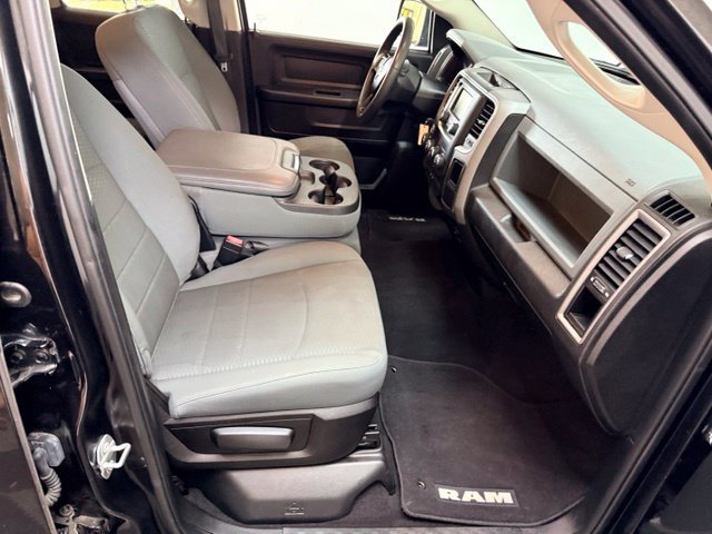 Used 2019 RAM 1500 Express w/ Express Value Package AWD/4WD image 30