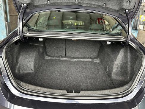 Used 2023 Chevrolet Malibu LT image 19