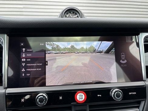 Certified 2026 Porsche Macan AWD/4WD image 20