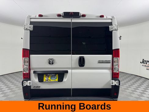 Used 2025 RAM ProMaster 2500 w/ U-Haul Equipment Group FWD image 8