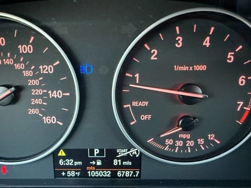 Used 2013 BMW 320i xDrive Sedan image 14