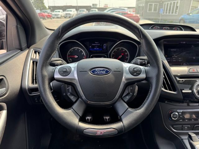 Used 2013 Ford Focus ST FWD image 31