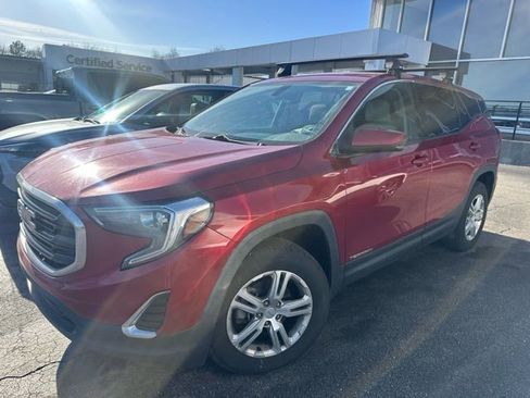 Used 2019 GMC Terrain SLE w/ LPO, Floor Liner Package image 4