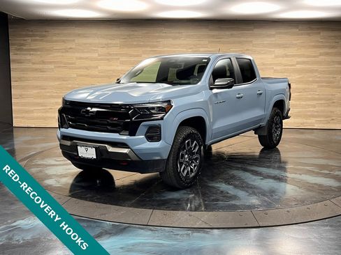 Used 2025 Chevrolet Colorado Z71 w/ Technology Package image 5