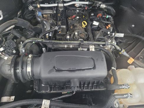 Used 2023 Ford Explorer XLT w/ Equipment Group 202A image 30