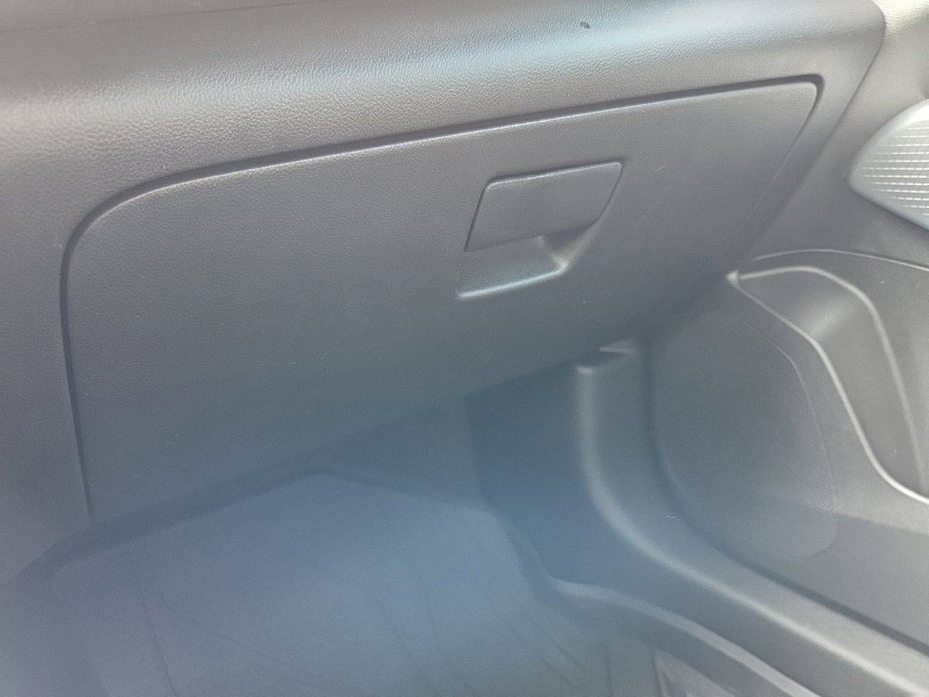 Used 2025 Chevrolet Trax RS w/ Sunroof Package FWD image 51