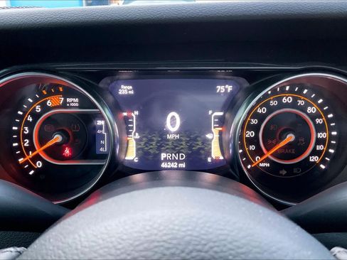 Used 2020 Jeep Wrangler Unlimited Sport AWD/4WD image 24