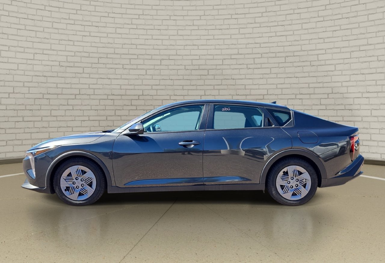 Used 2025 Kia K4 FWD image 8