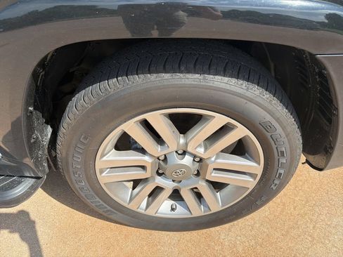 Used 2013 Toyota 4Runner Limited RWD image 8