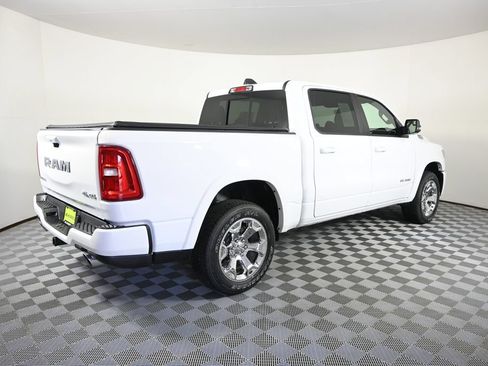 Used 2025 RAM 1500 Big Horn AWD/4WD image 7