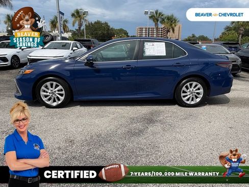 Used 2024 Toyota Camry LE FWD image 4