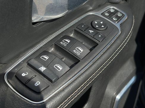 Used 2024 RAM 2500 Laramie w/ Safety Group AWD/4WD image 16