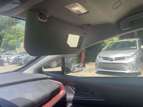 Certified 2025 Toyota Prius Plug-In Hybrid FWD image 32