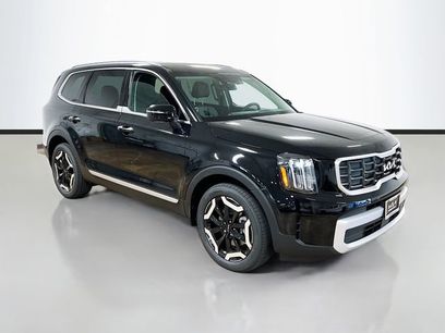New 2025 Kia Telluride S