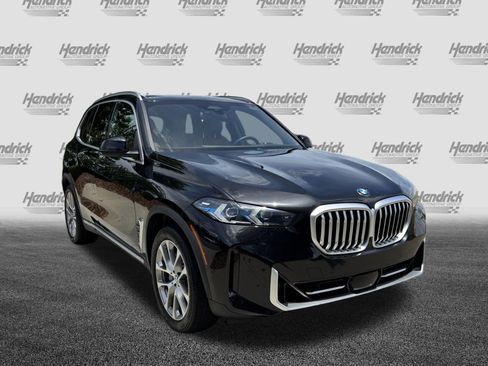 Used 2025 BMW X5 xDrive40i AWD/4WD image 2