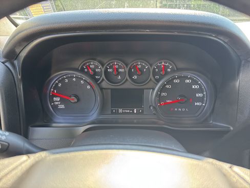 Used 2021 Chevrolet Silverado 1500 Custom AWD/4WD image 25