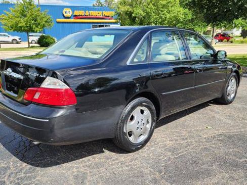 Used 2004 Toyota Avalon XLS FWD image 10
