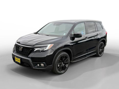 Used 2021 Honda Passport Sport image 1