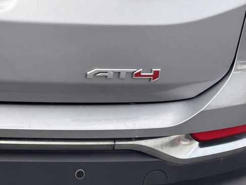 Used 2024 GMC Terrain AT4 AWD/4WD image 5