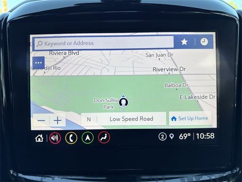 Used 2023 Chevrolet Traverse RS image 28