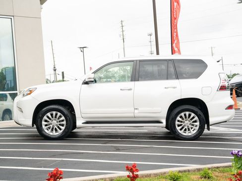 Used 2017 Lexus GX 460 Premium AWD/4WD image 20