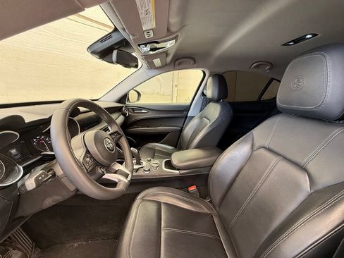 Used 2021 Alfa Romeo Stelvio Sprint RWD image 17