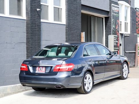 Used 2013 Mercedes-Benz E 350 4MATIC Sedan w/ Premium 1 Pkg image 4