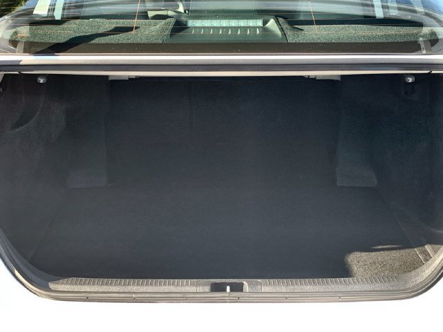 Used 2026 Toyota Camry SE FWD image 38