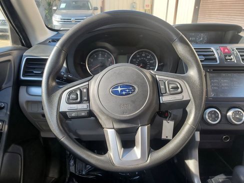 Used 2018 Subaru Forester 2.5i w/ Alloy Wheel Package AWD/4WD image 40