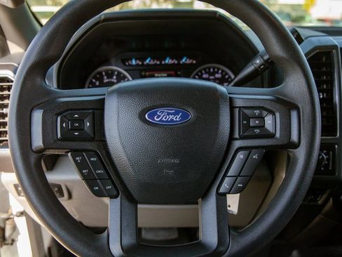 Used 2022 Ford F350 XLT w/ Black Appearance Package image 17