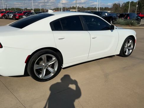 Used 2018 Dodge Charger SXT Plus w/ Quick Order Package 29J image 9