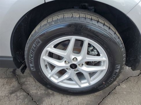 Certified 2024 Ford Edge SEL image 34