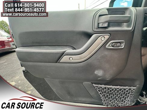 Used 2016 Jeep Wrangler Unlimited Sport AWD/4WD image 15