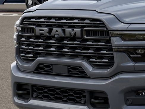 New 2026 RAM 2500 Limited AWD/4WD image 17